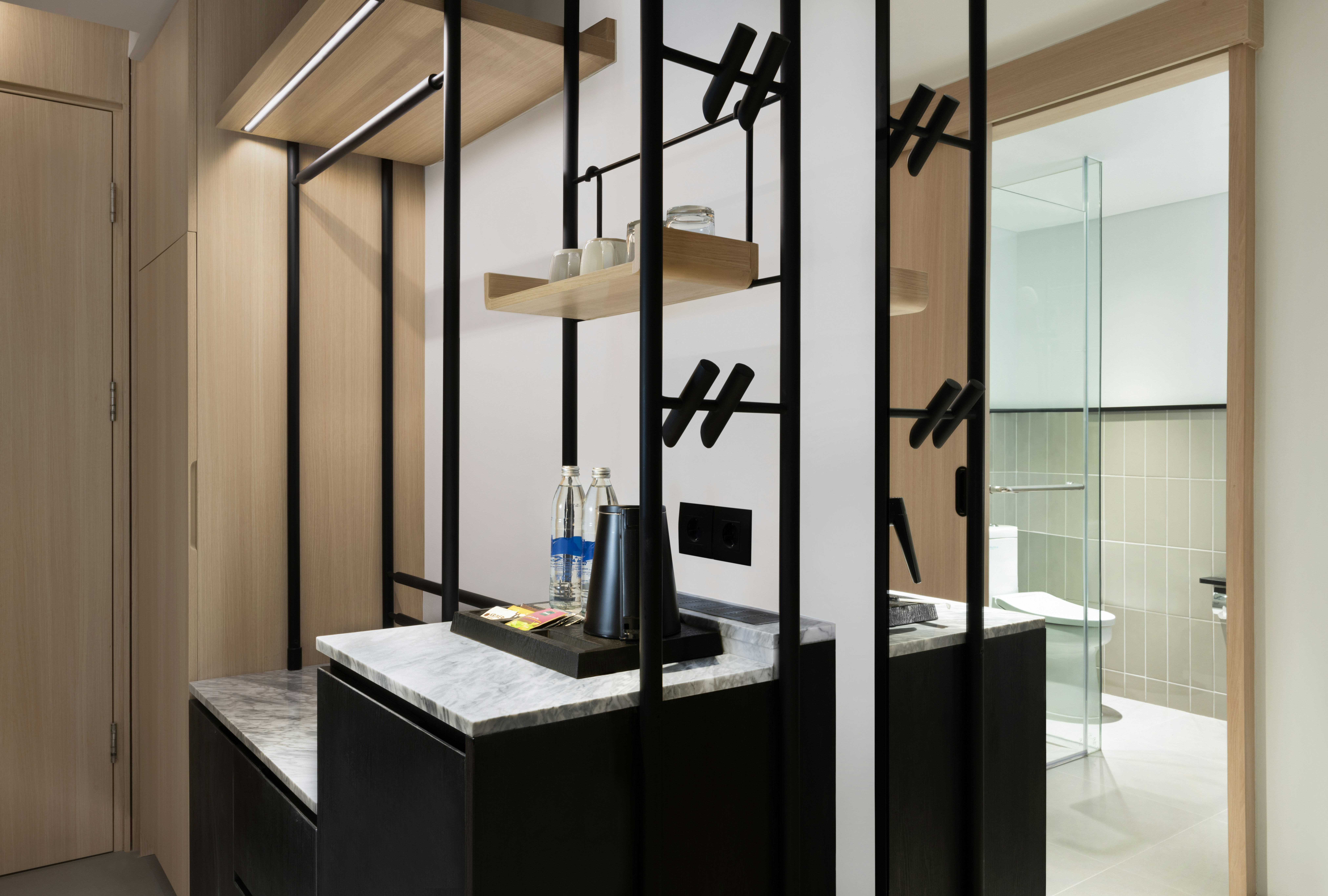 غرفة بسرير كينج بشرفة، Hilton Garden Inn Bali Nusa Dua 8/8
