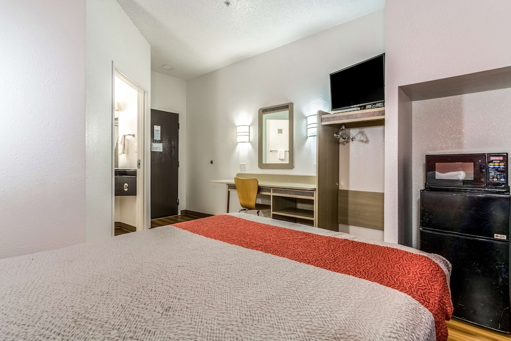 Motel6 Fort Mill, SC - Charlotte 22/46