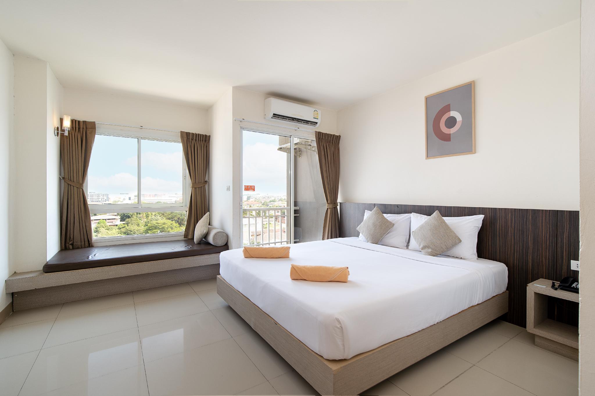 Leenova Hotel 20/50