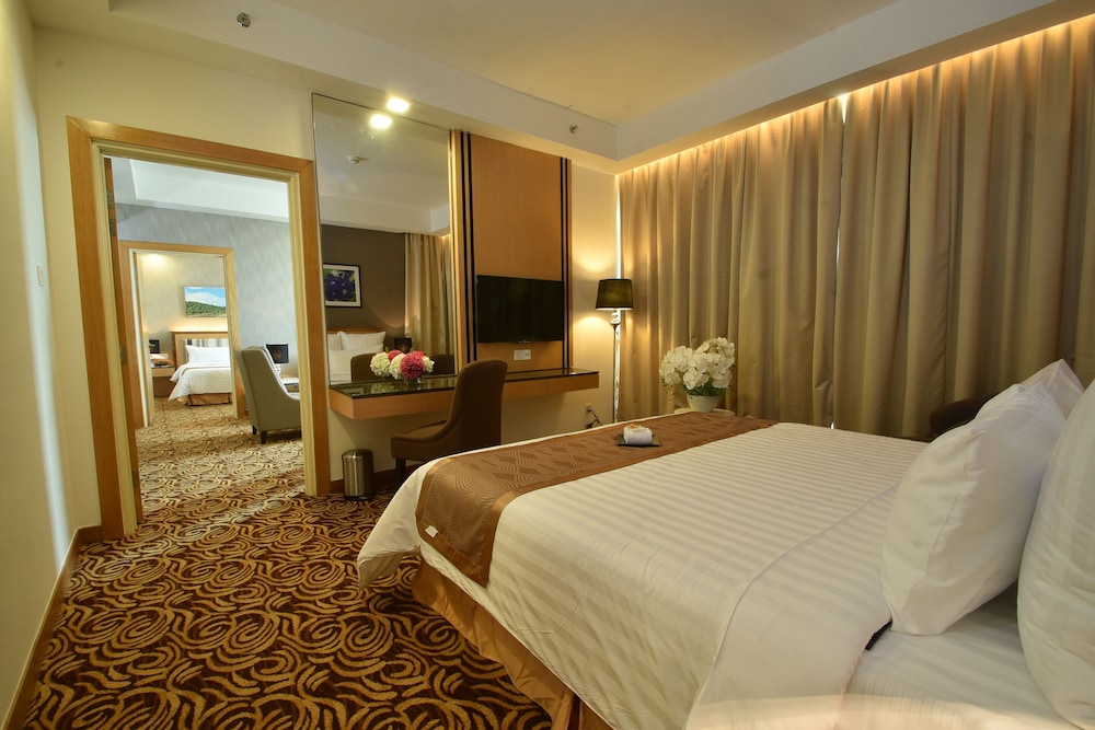 Hotel Tenera Bandar Baru Bangi 18/65
