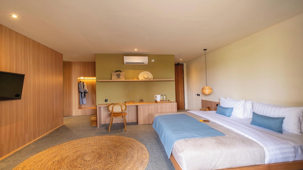 Homey, Comfort, Suite, King Bed