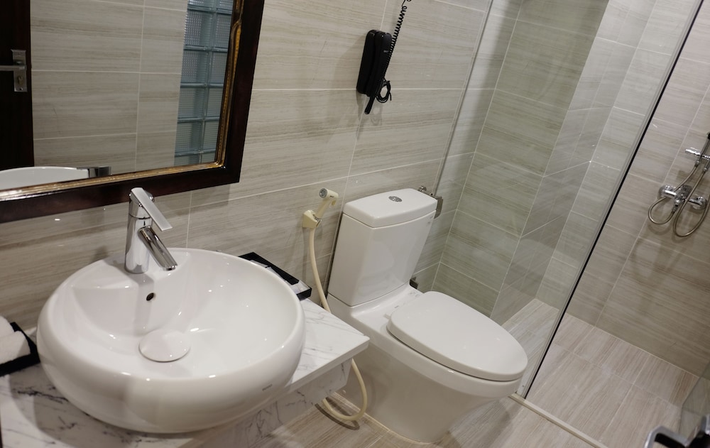 Inearth Hotel Hanoi (Ex. Poonsa Hanoi Hotel) 20/66