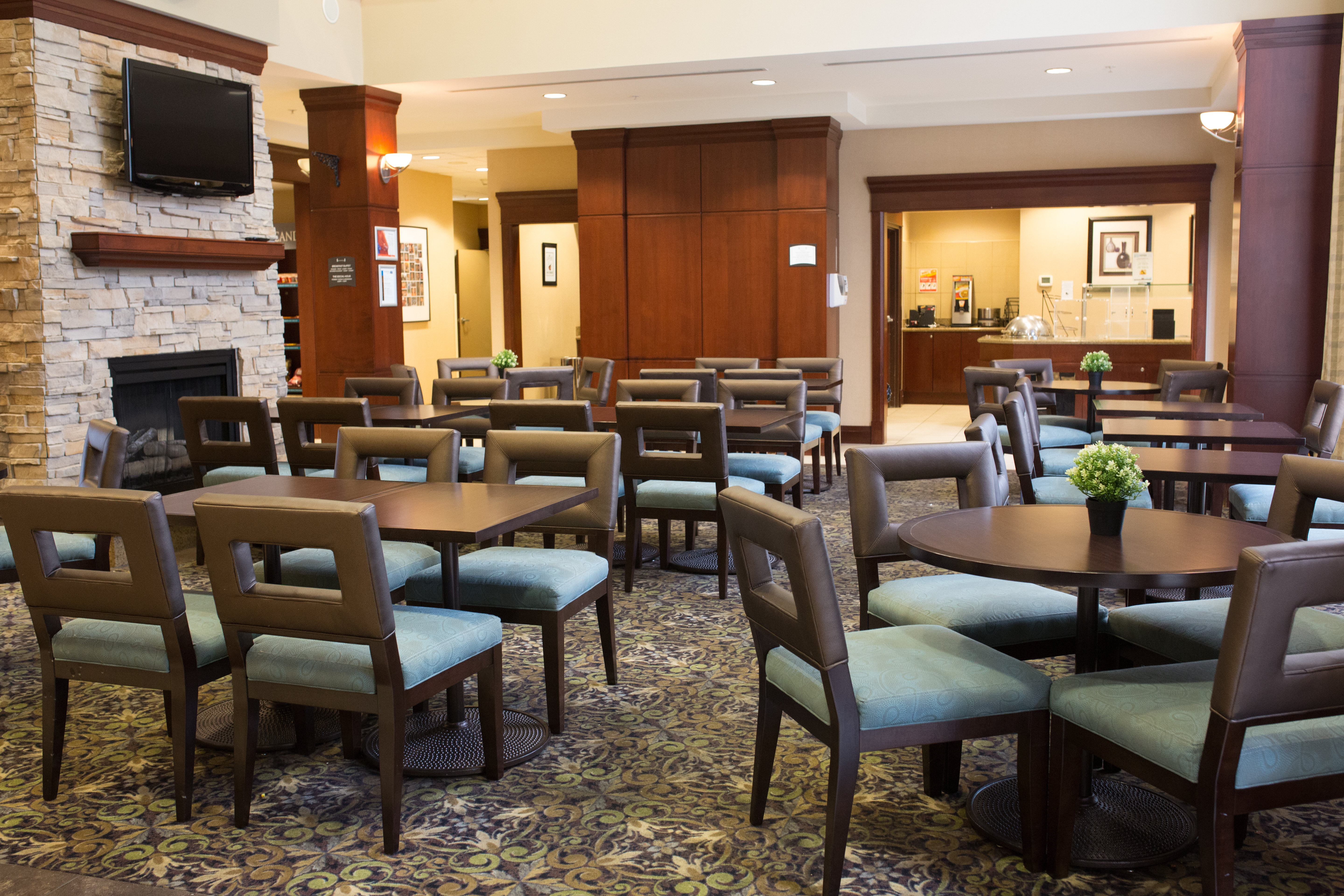 Staybridge Suites London 40/55