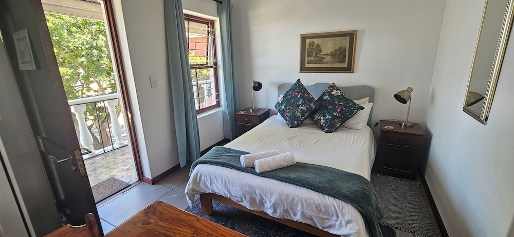 Kelkiewyn Guesthouse Caledon 6/40