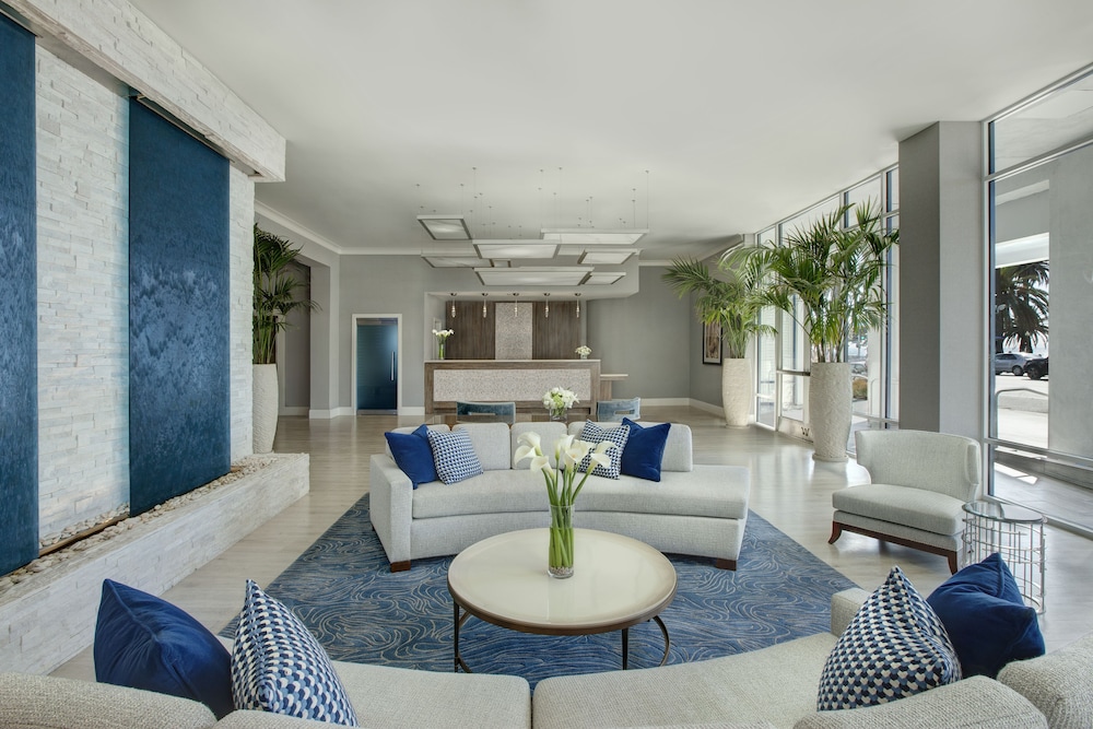 Ocean View Hotel 47/70