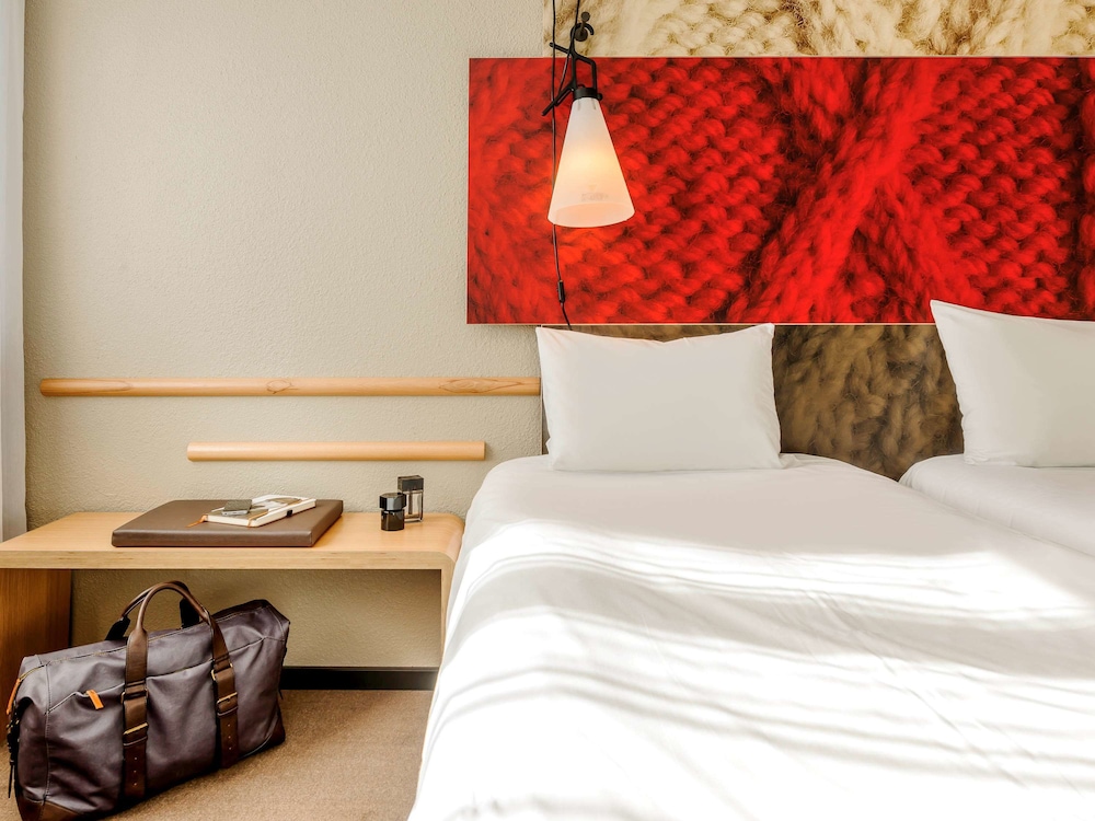 ibis Caen Porte de Bretagne 18/67
