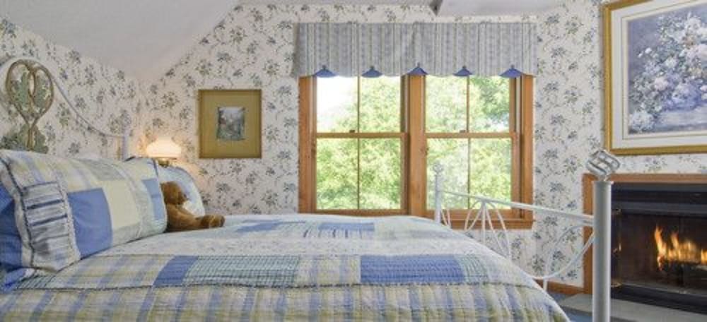 Inn at Ellis River 35/50