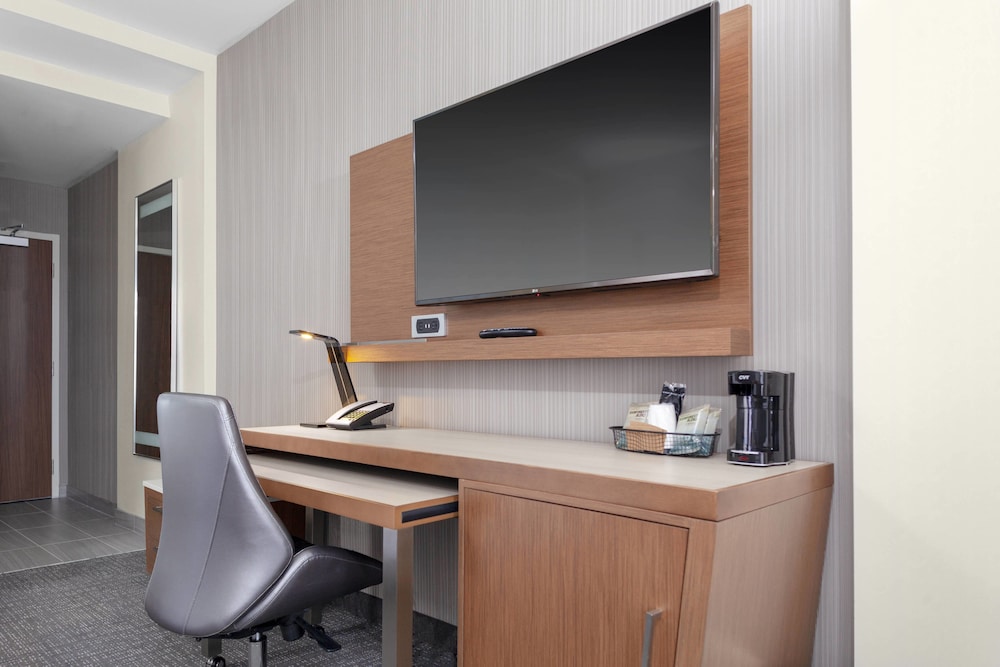 Courtyard By Marriott Deland Historic Downtown 41/47