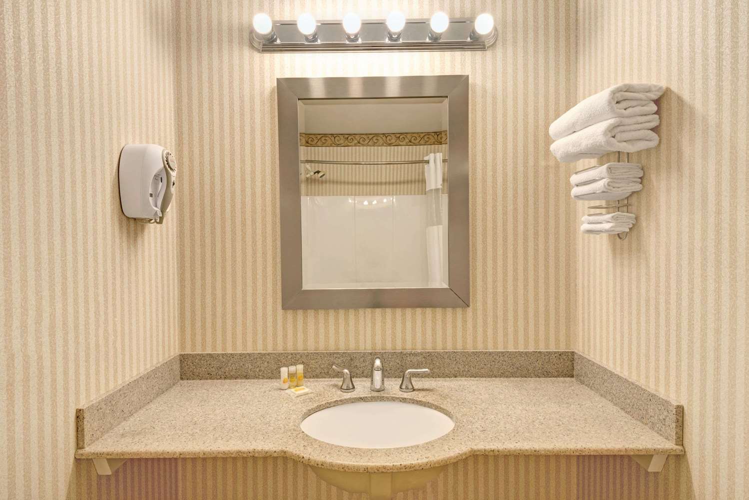 Days Inn by Wyndham Ridgefield 10/11