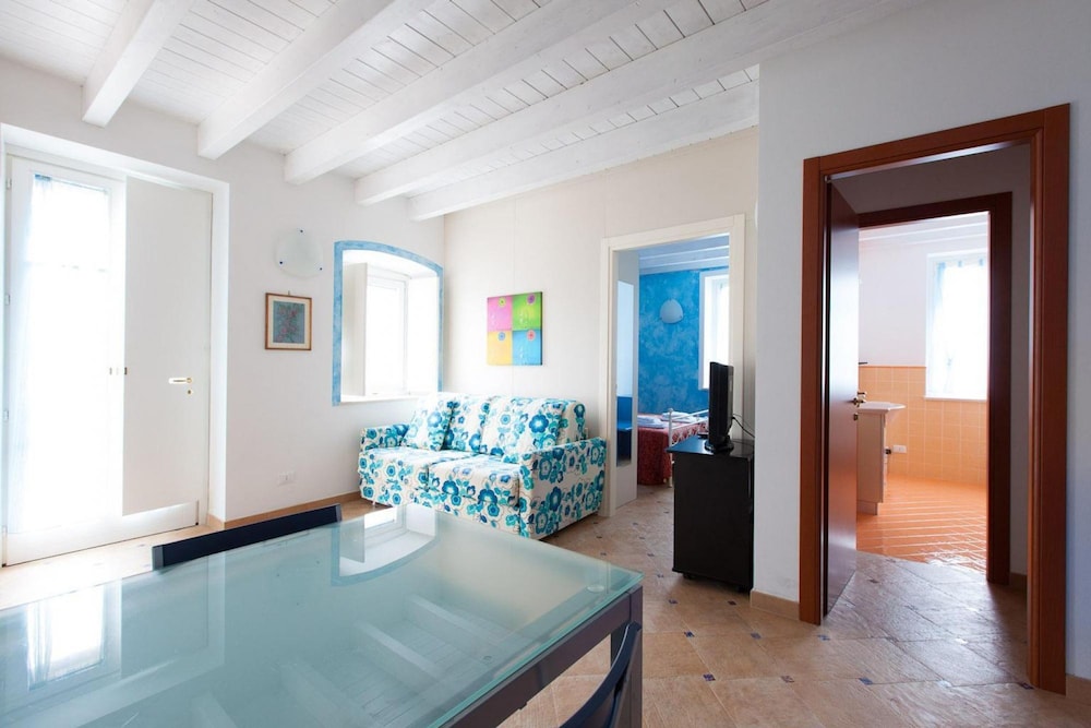 Barchi Resort Apartments & Suites 38/50