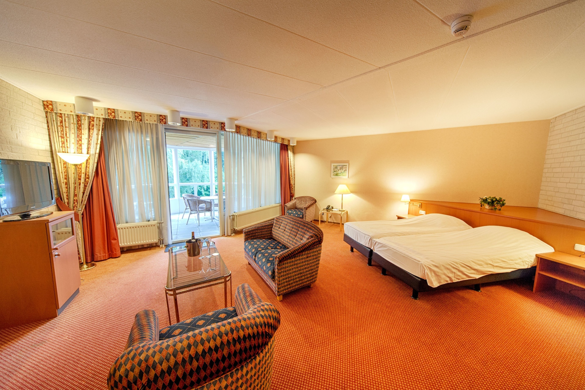 Family, Twin Beds, Balcony