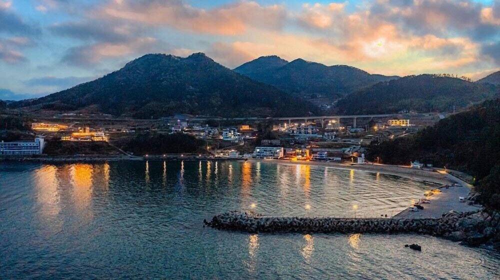 Geoje White O Pension 46/50