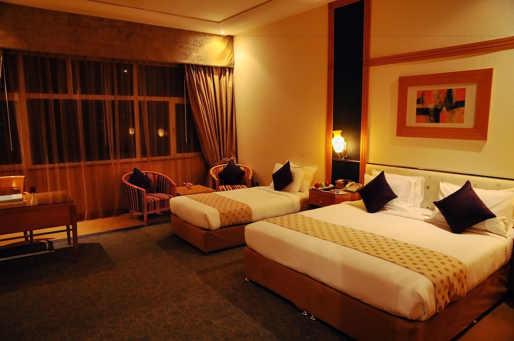 The Juffair Grand Hotel 25/62