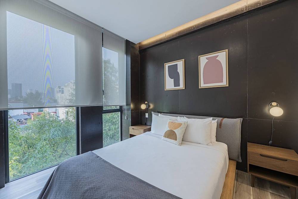 1 BEDROOM, APARTMENT