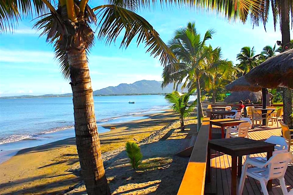 Smugglers Cove Beach Resort and Hotel 39/50