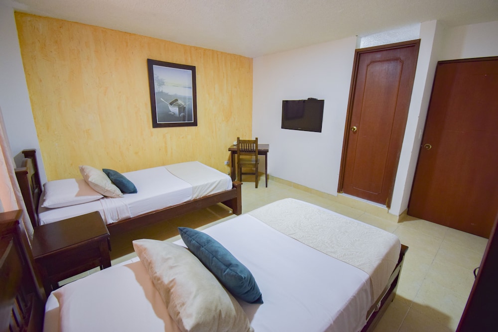 Hotel Toledo Plaza 27/49
