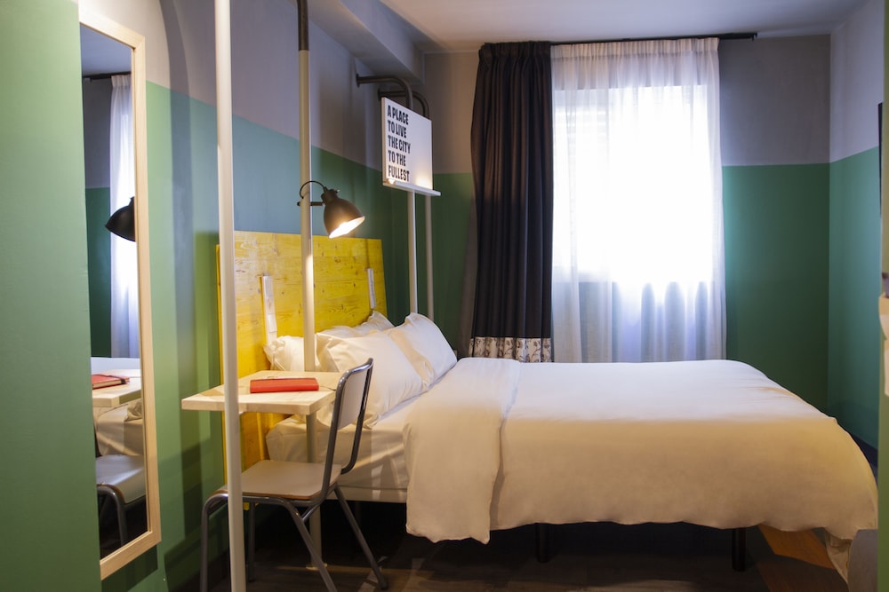 Youth Hostel Center Valencia 13/42