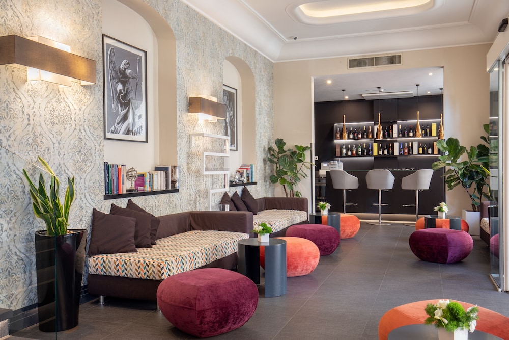 The Republic Hotel 44/59