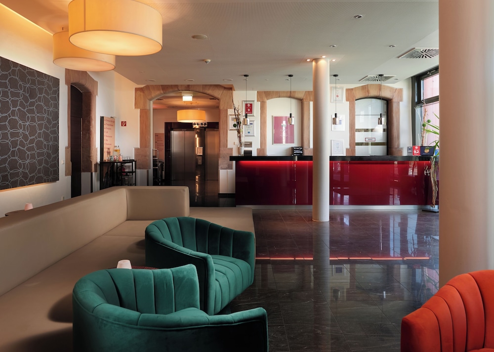 Novina Hotel Tillypark 13/71