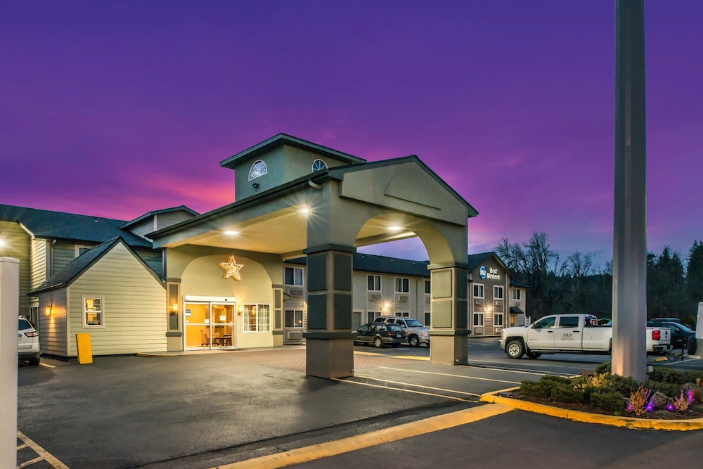 Best Western Cottage Grove Inn 3/30