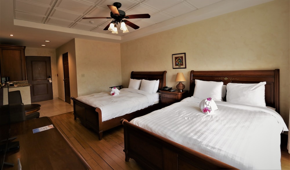 Valle Del Rio S A Hotel 28/68