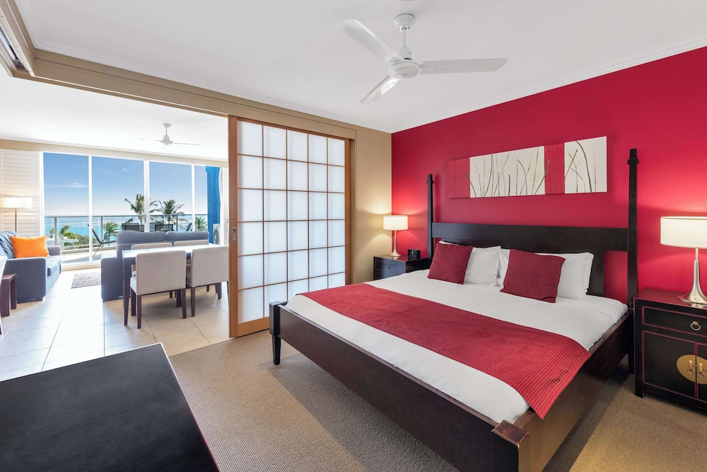 شقة بريميير بسرير كينج وسريرين منفصلين وسرير كوين بـ3 غرف نوم، Oaks Hervey Bay Resort and Spa 2/6