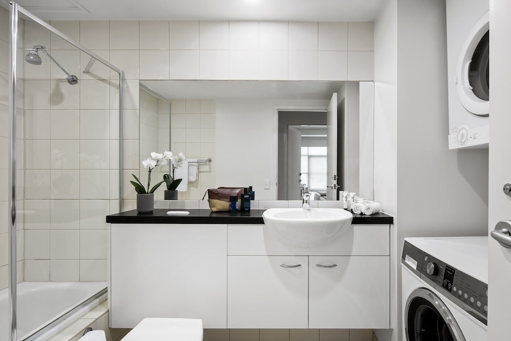 Quest Narre Warren 8/23