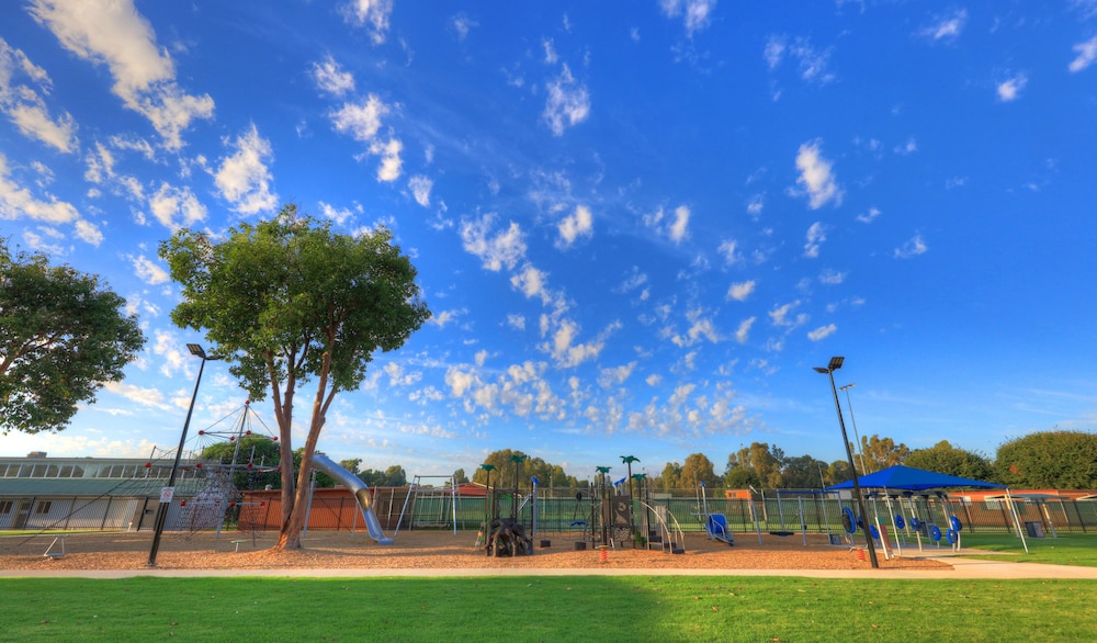 Yarrawonga Holiday Park 18/21