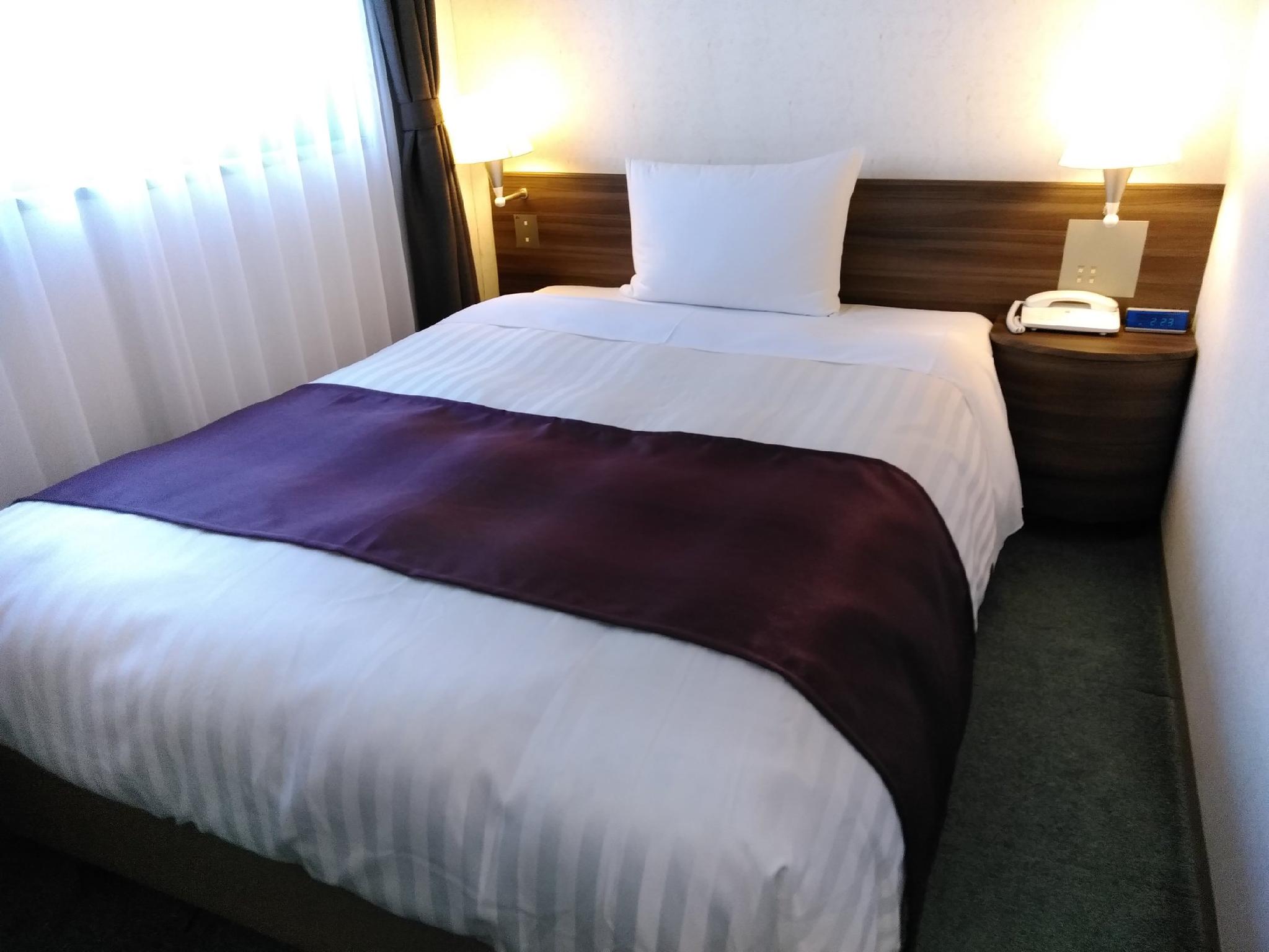 Semi Room, Standard, Semi Double Bed