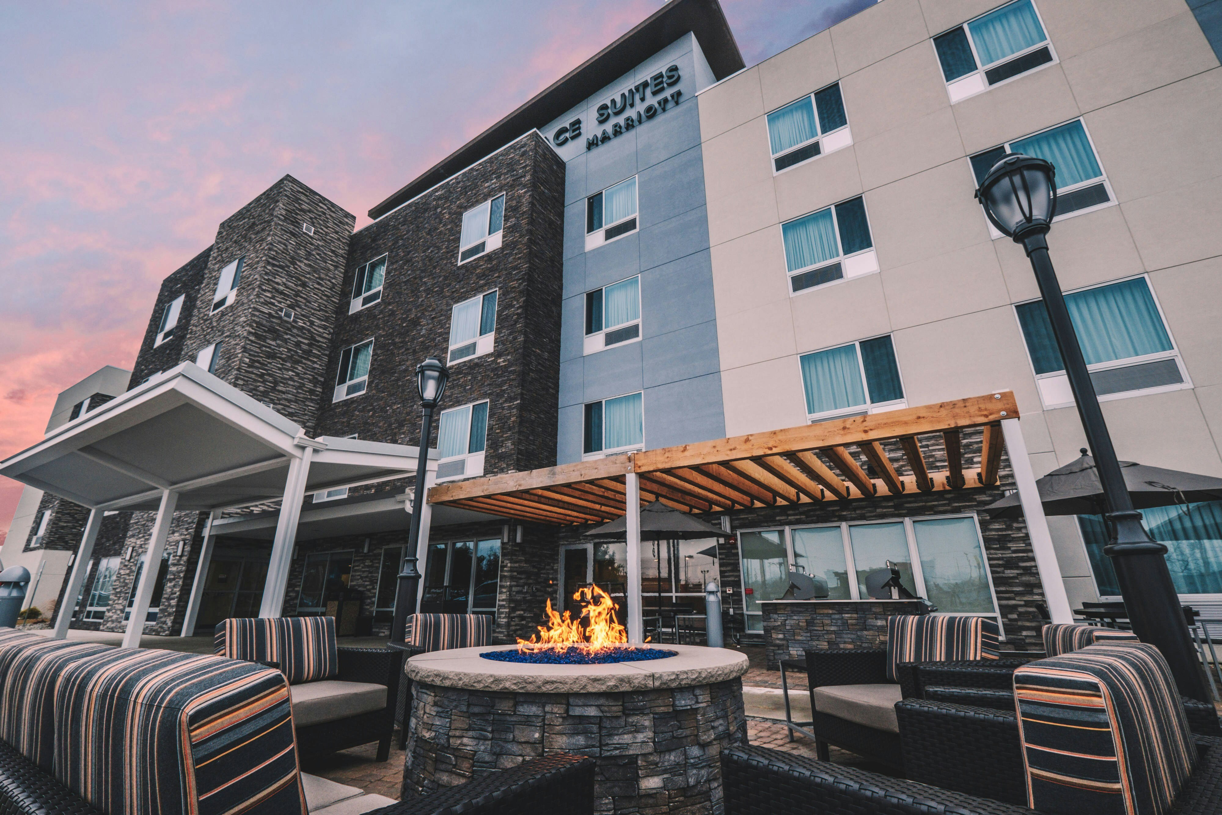 Towneplace Suites Toledo Oregon 2/50