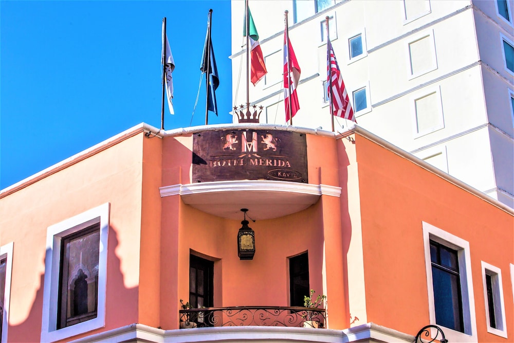 Hotel Merida 4/70