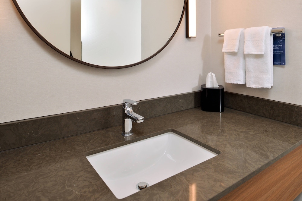 Fairfield Inn Suites Minneapolis Shakopee 20/50