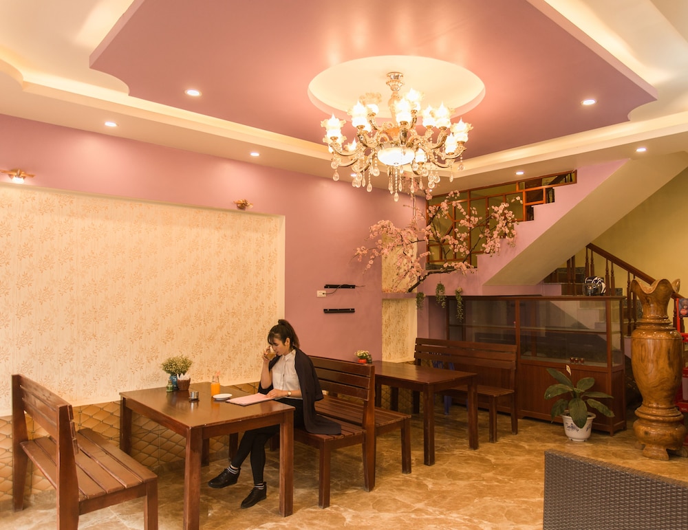 Cherry Sapa Hotel 24/26