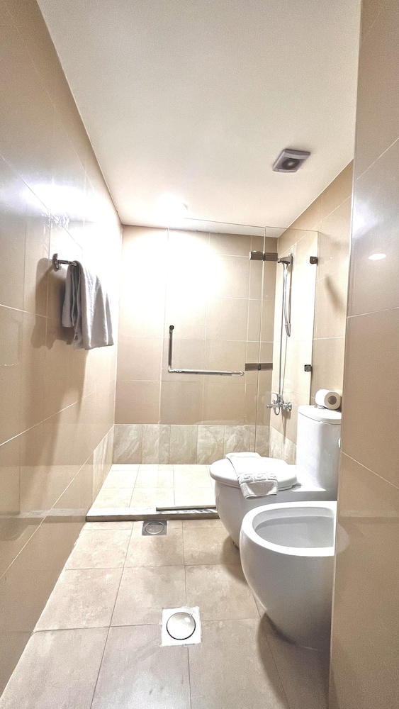 Ata Ali Hotel 27/28
