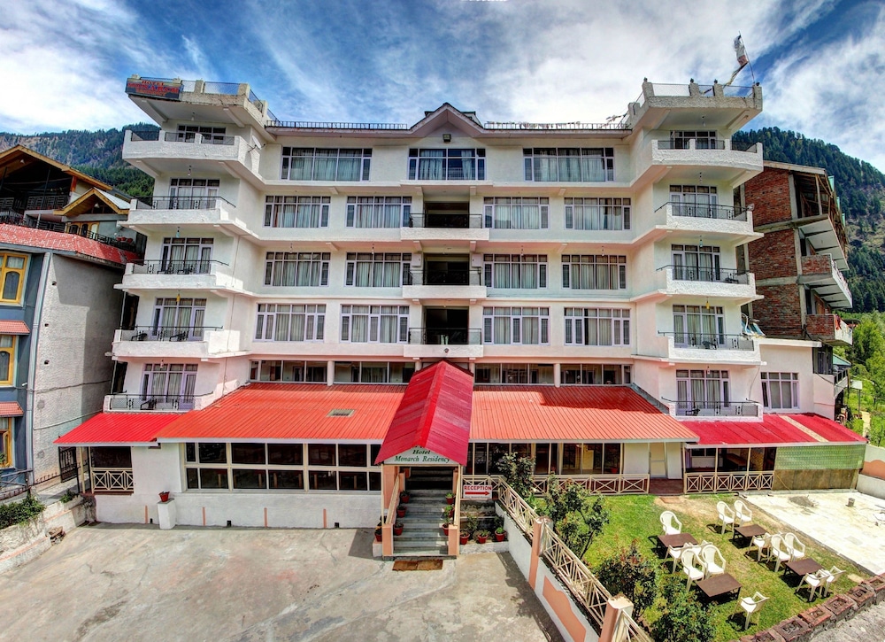 Hotel Monarch Residency 7/50