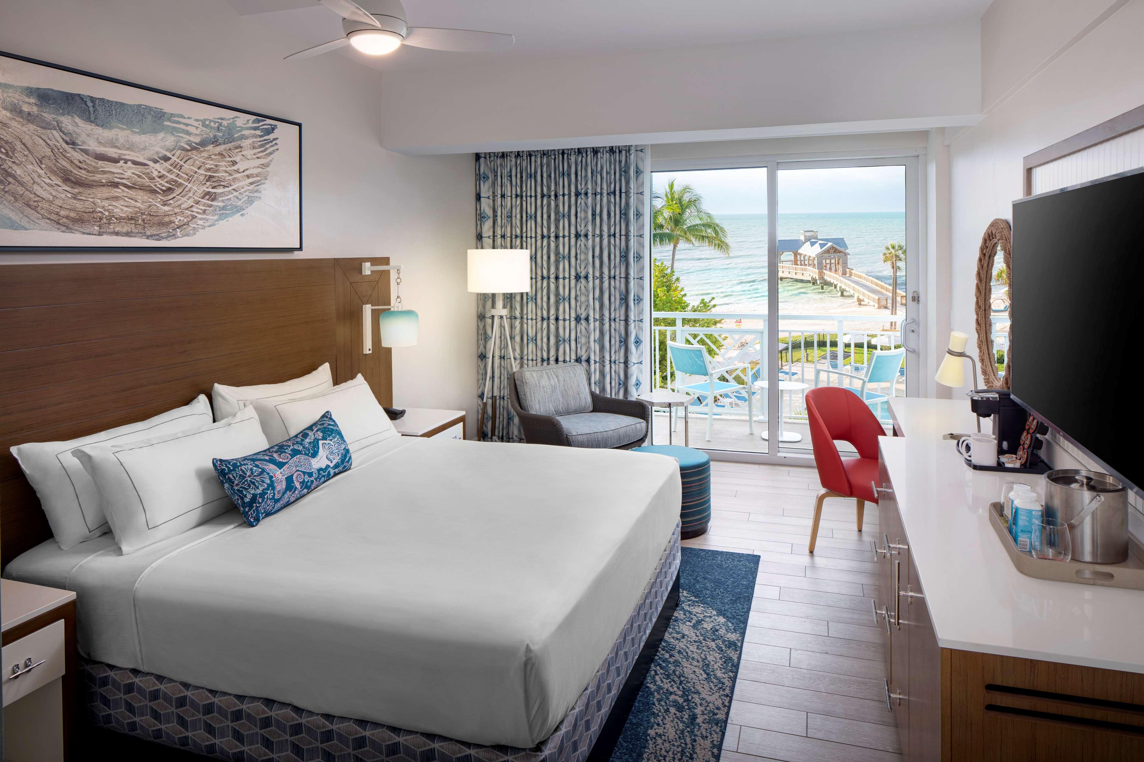Room, with View