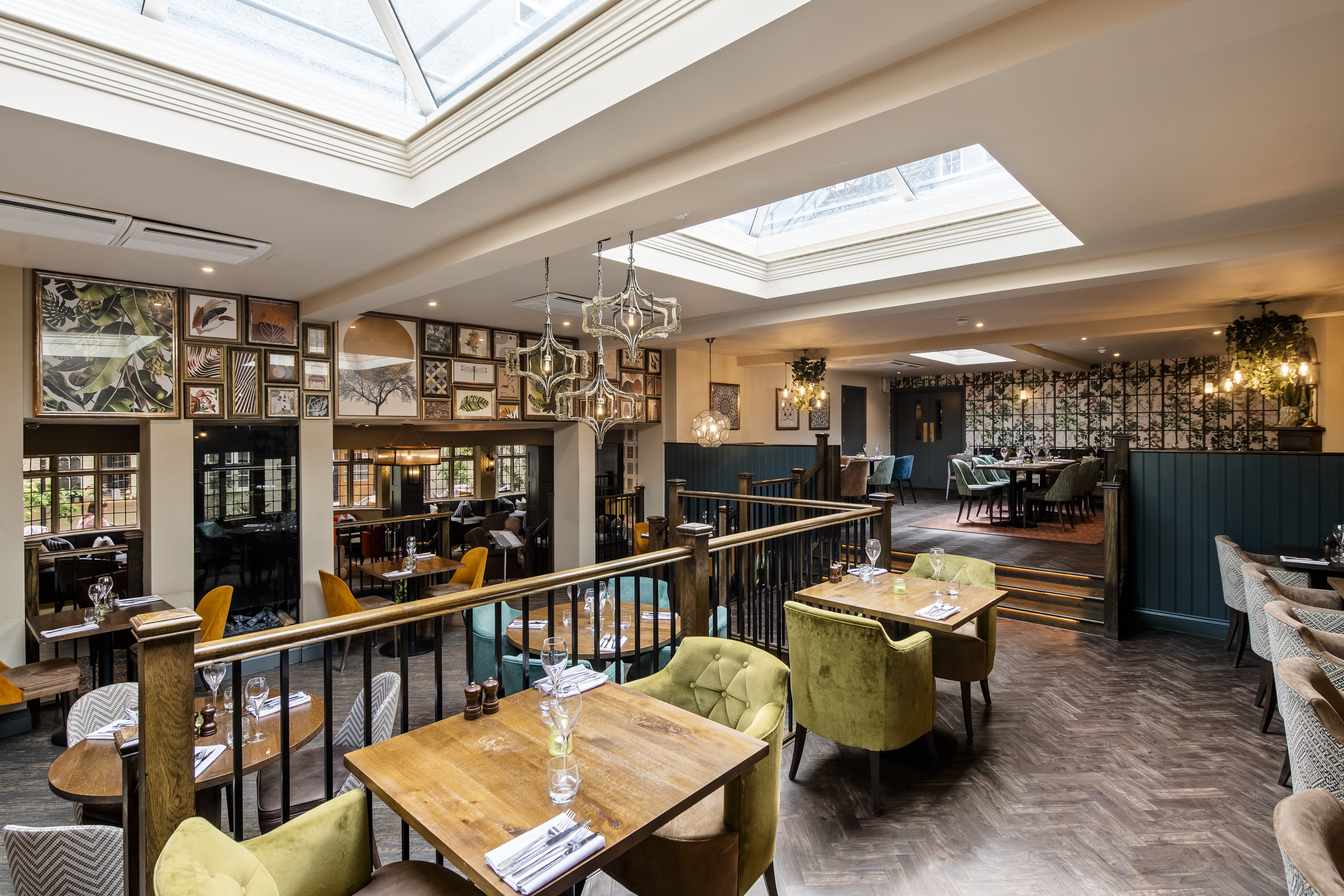 The George 49/58