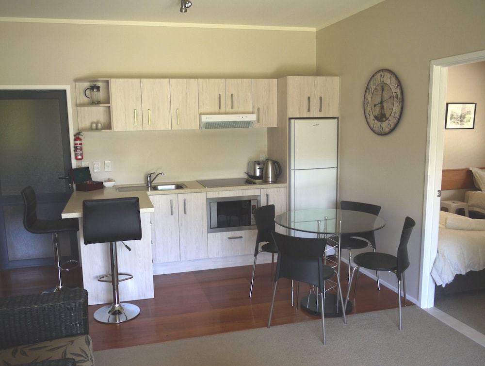 Bay of Islands Holiday Apartments 24/50