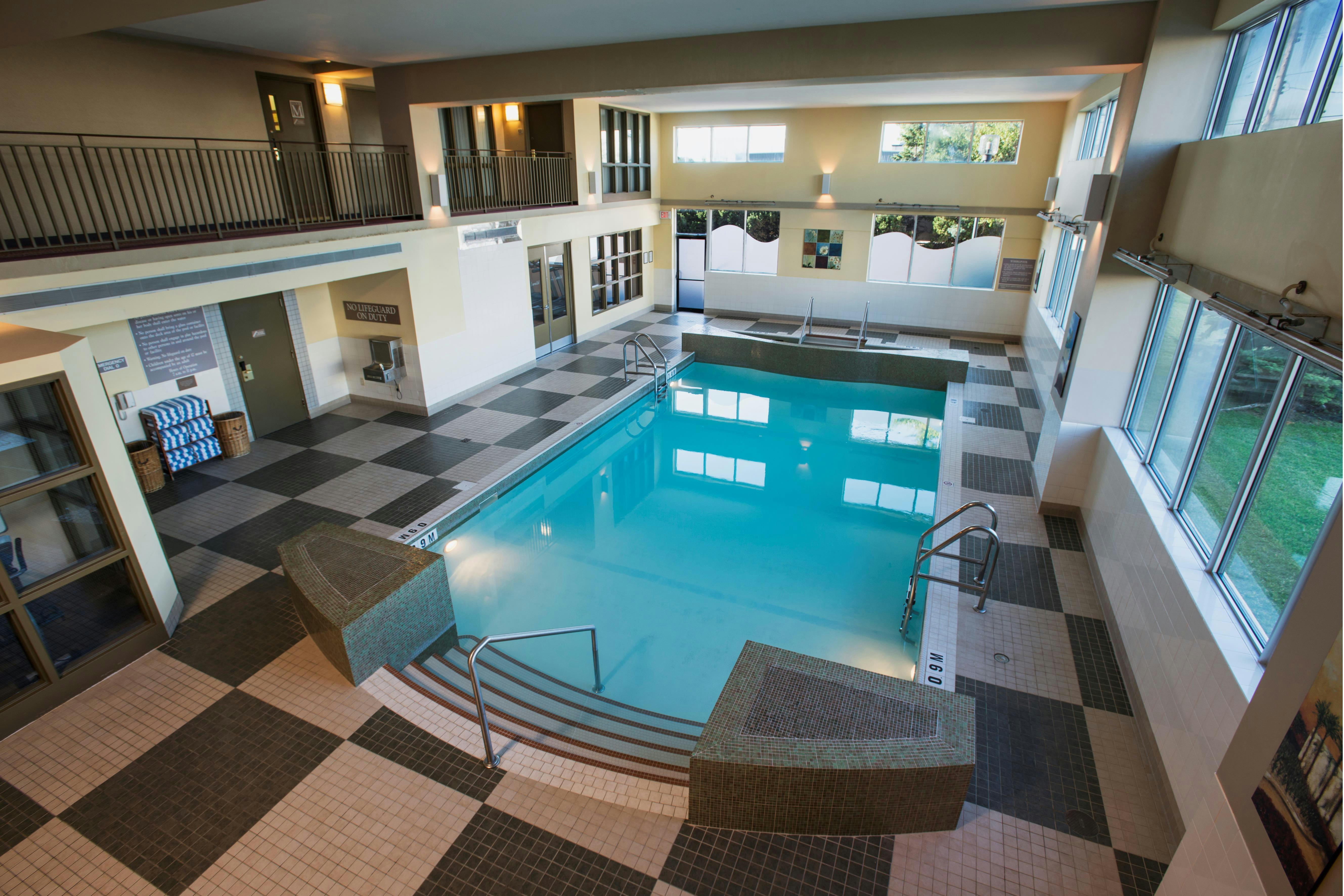 Hilton Winnipeg Airport Suites 26/65