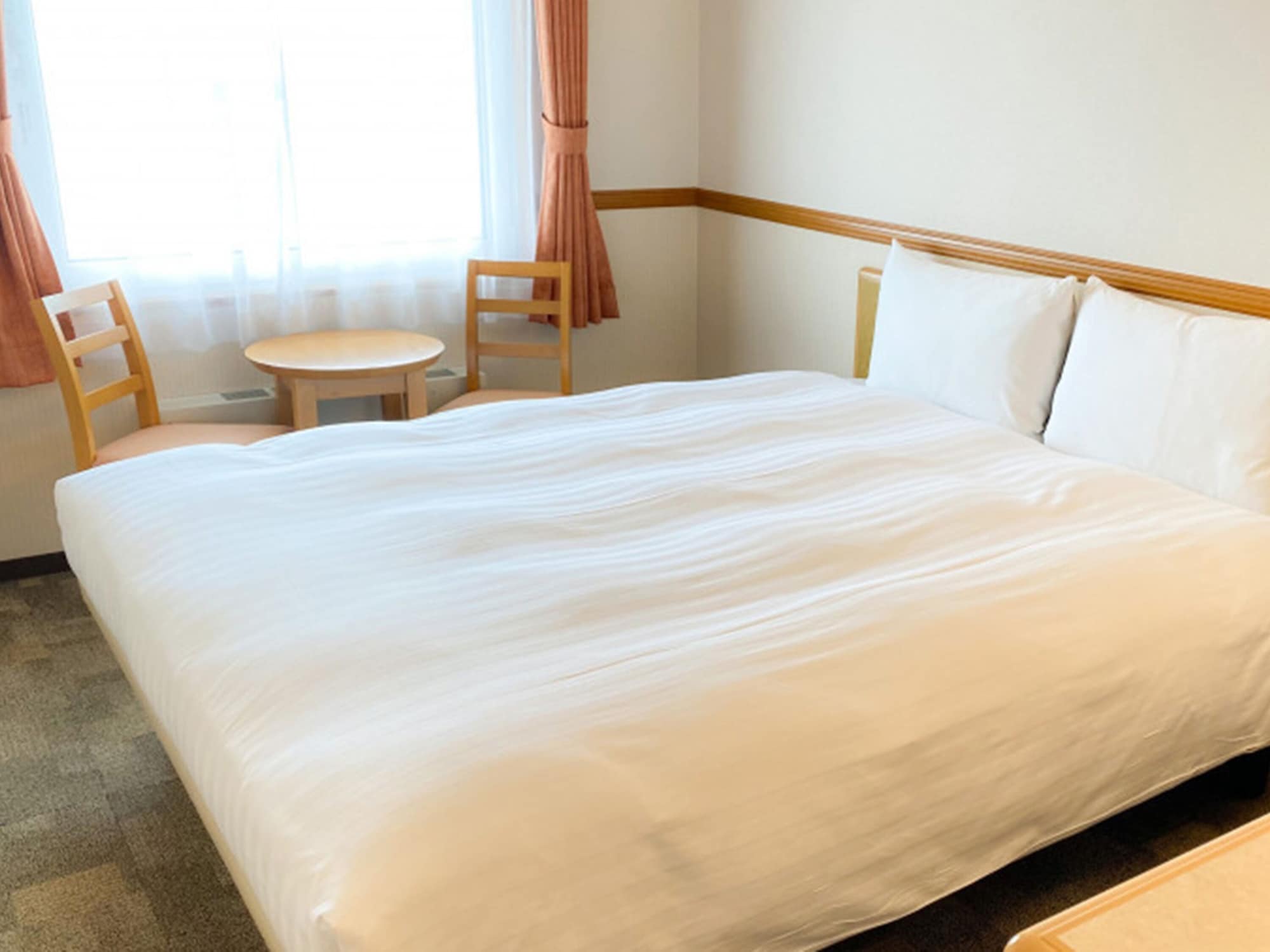 SUPERIOR, DOUBLE BED