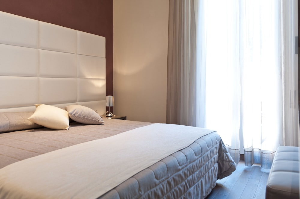 POOL, RELAX, DOUBLE BED