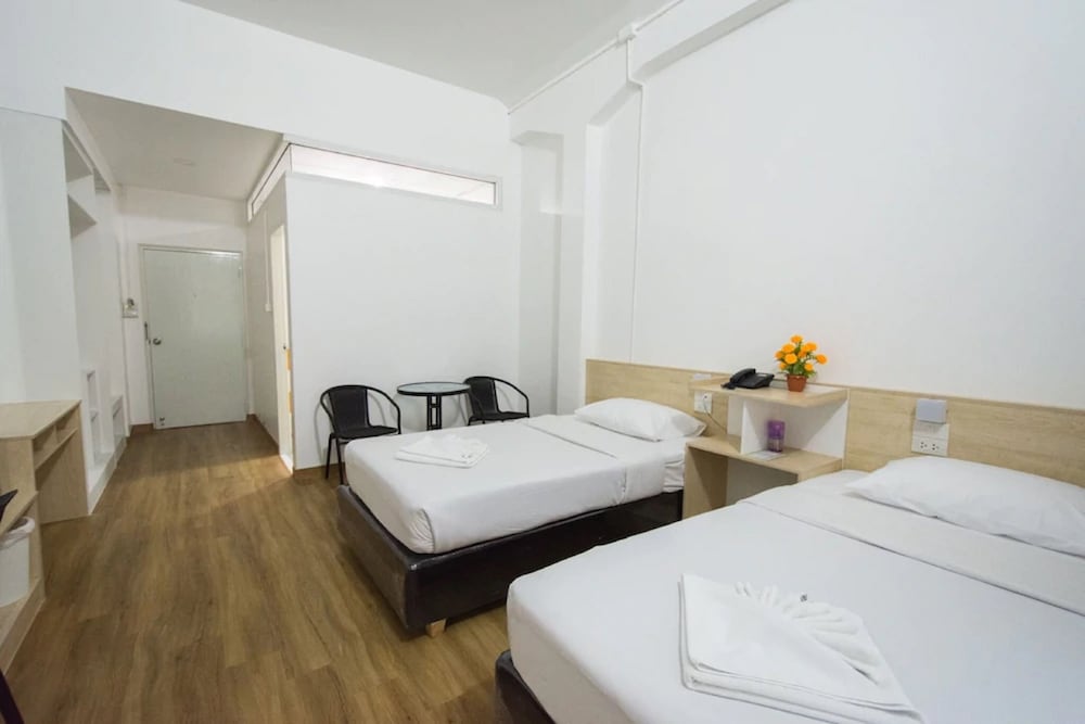 Basaya Beach Hotel And Resort 22/63