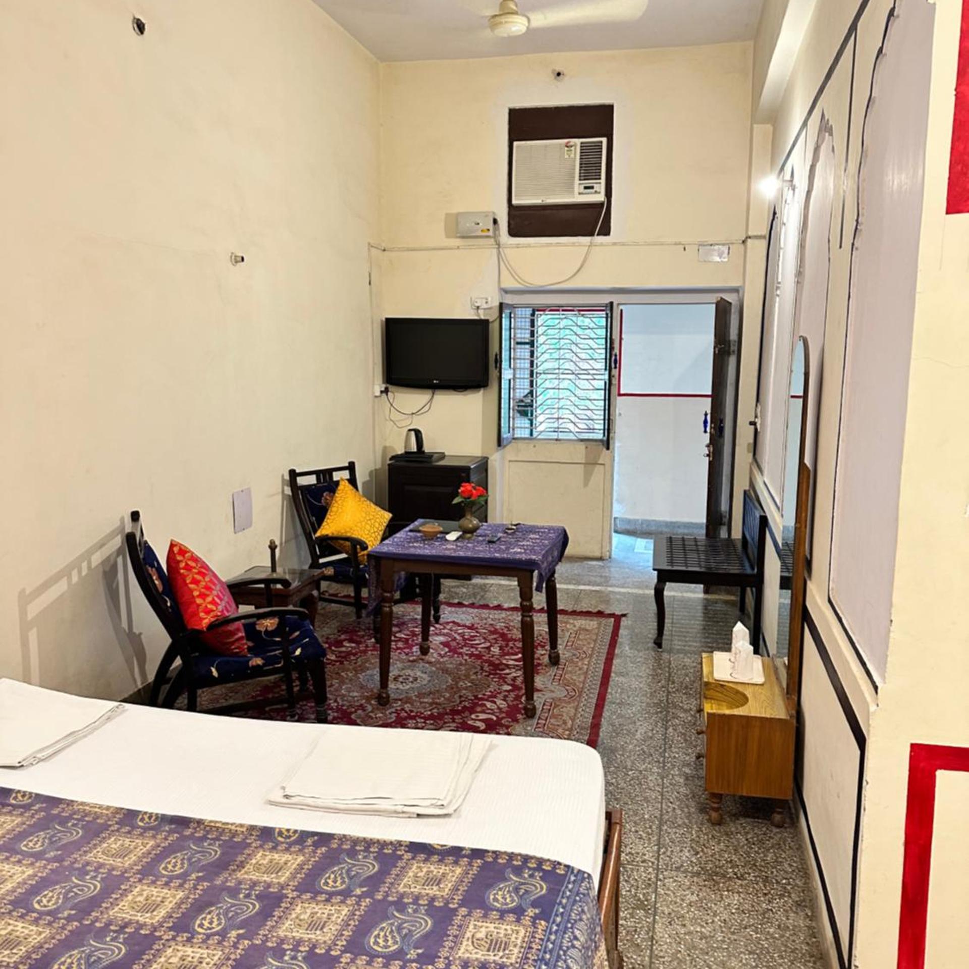 Rawla Mrignayani Palace 55/67
