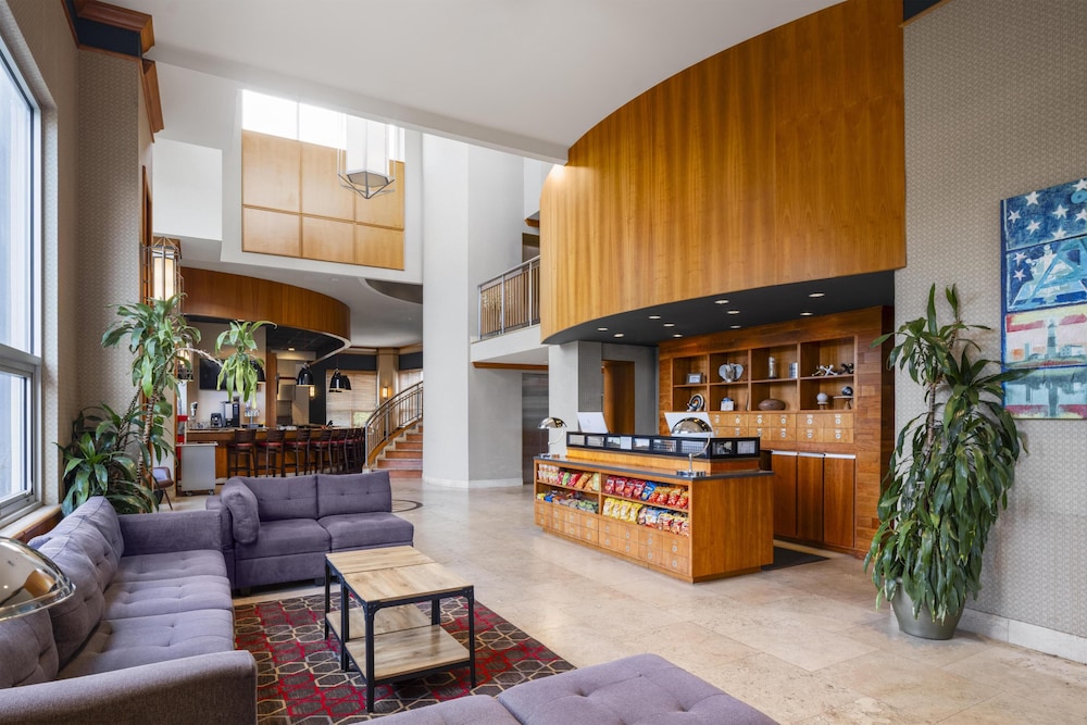 Best Western Premier Plainview-Long Island Hotel 10/52
