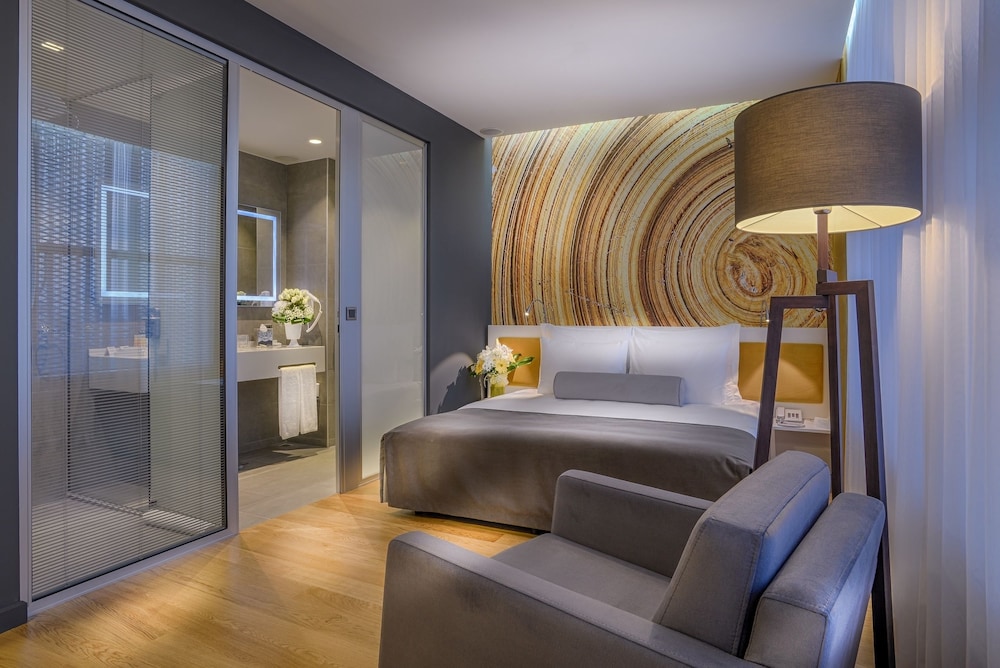 Tav Airport Hotels Izmir 14/46