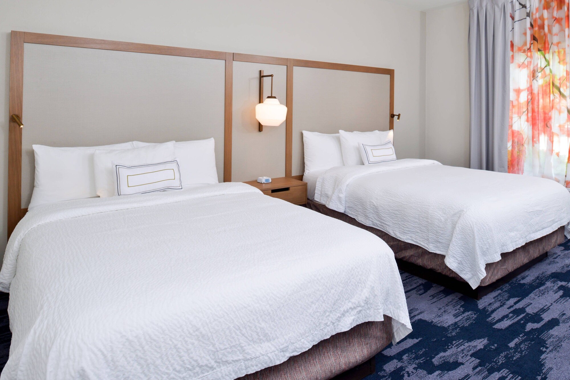 Room at FAIRFIELD INN SUITES BY MARRIOTT ARLINGTON SIX FLAGS, ARLINGTON - TX