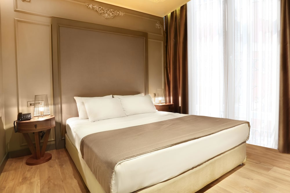 Taksim Premium Hotel 33/70