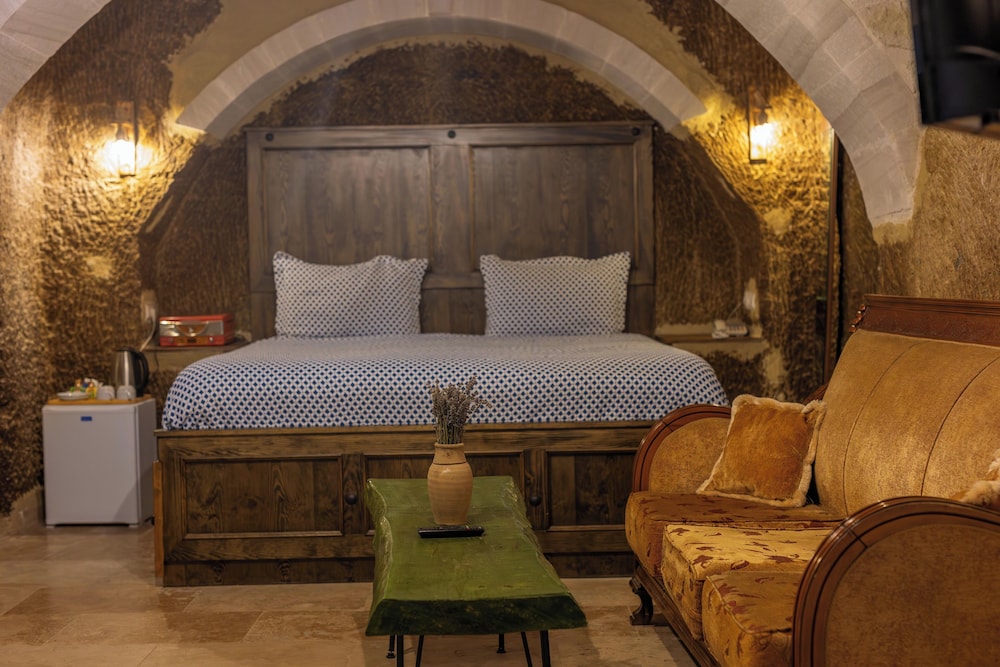 Belenus Cave Hotel 18/50