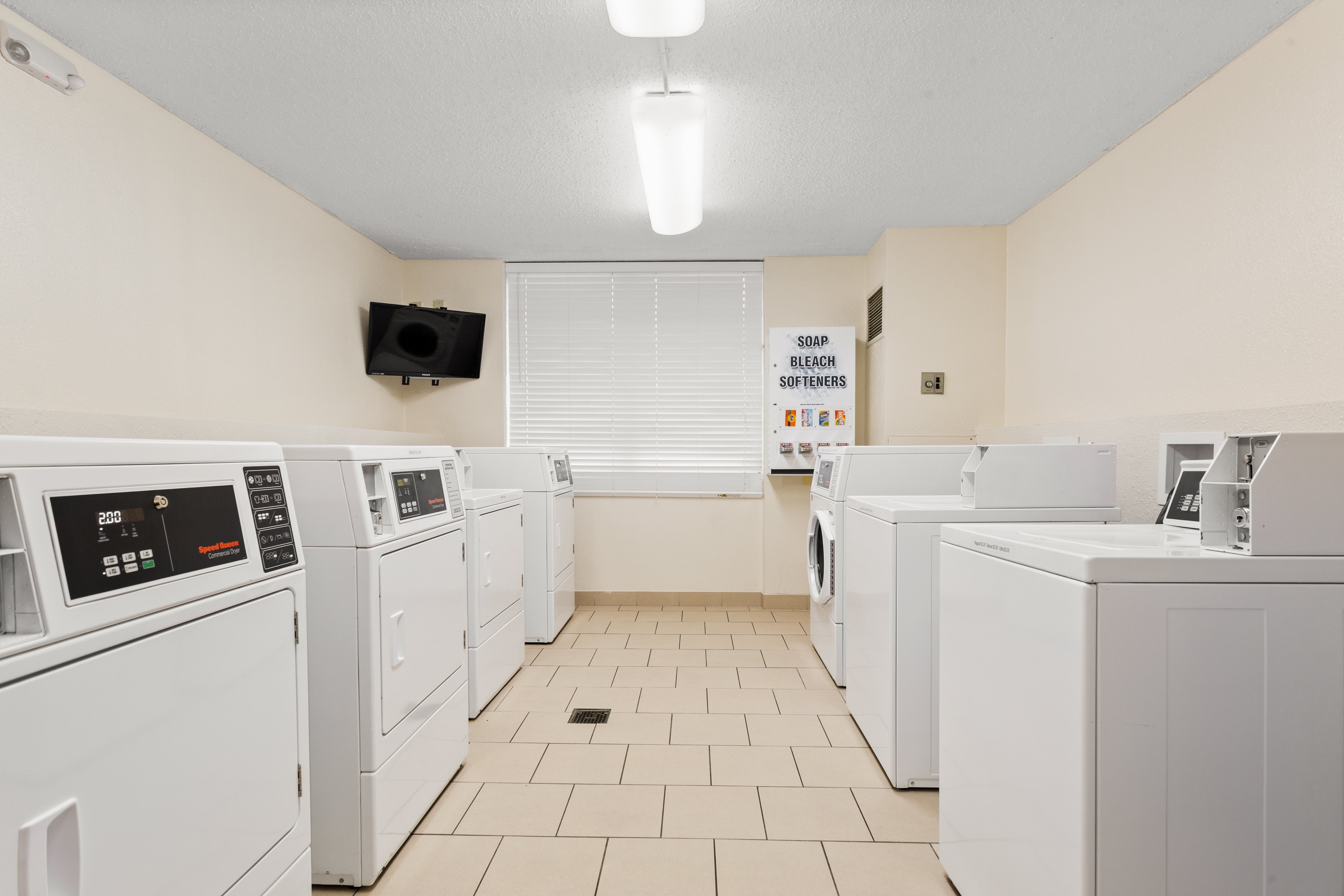 Holiday Inn Tampa Westshore Airport Area 26/50