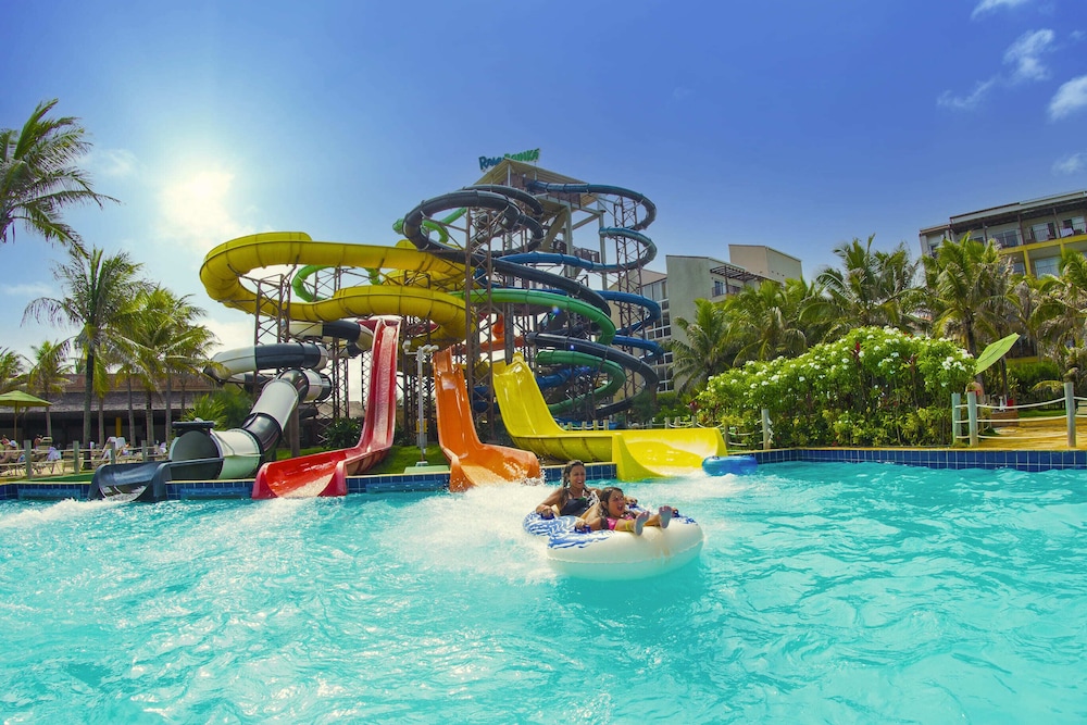 Acqua Beach Park Resort 33/50